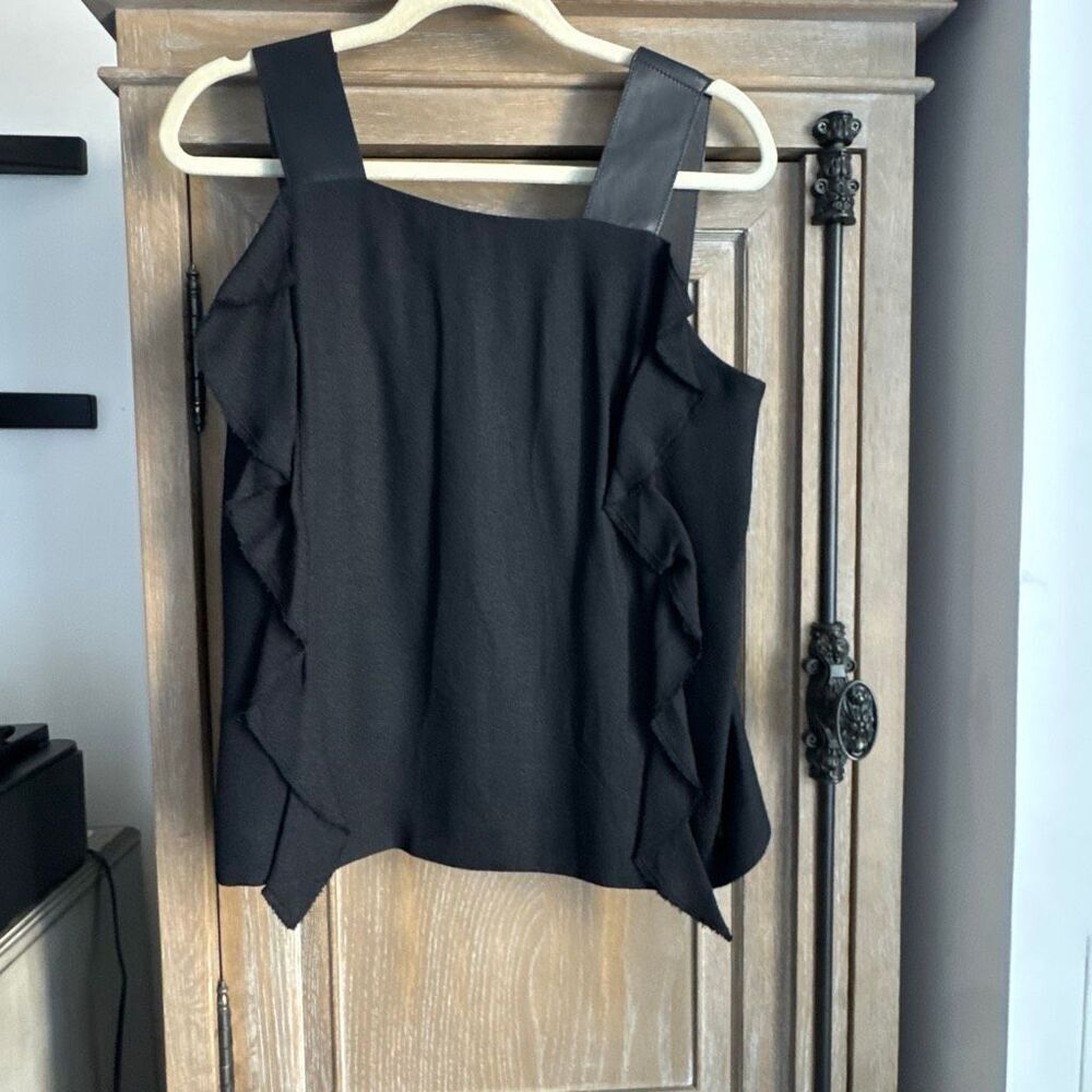 Edun black Top size 8 leather straps